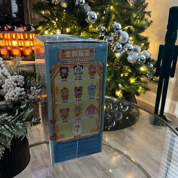 No longer available!
Joymiya 400% blind box might be a secret who knows! 🎁 - Picture 4 of 7